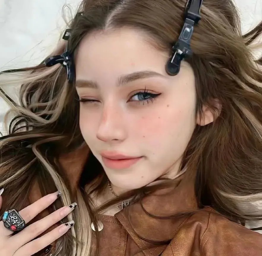 偷窃 海报