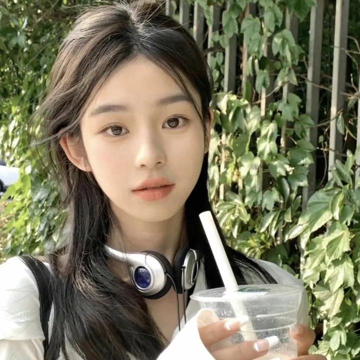 摩玉玄奇第二季 海报